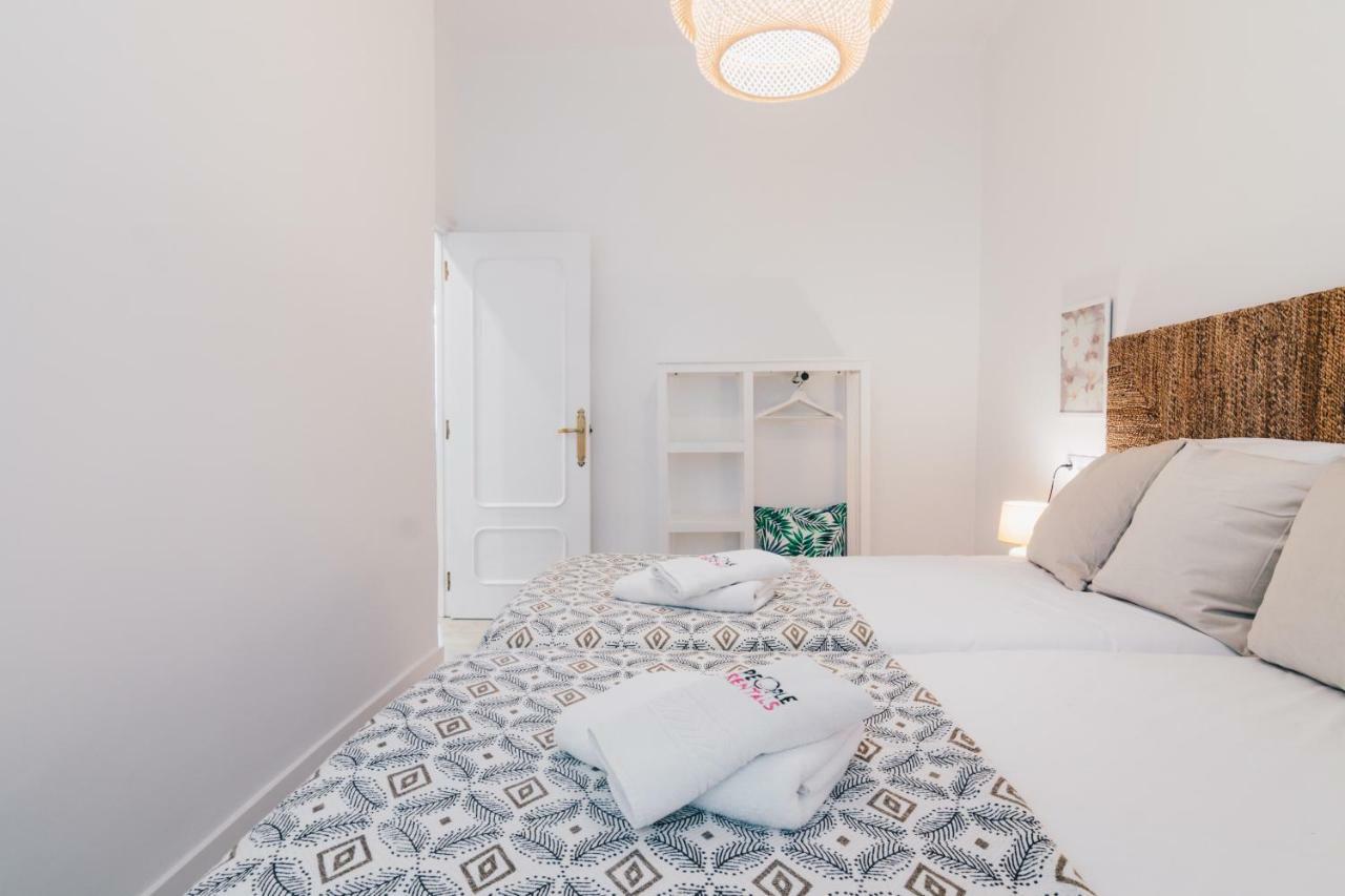 Altair Apartment By People Rentals Bilbao Exteriér fotografie